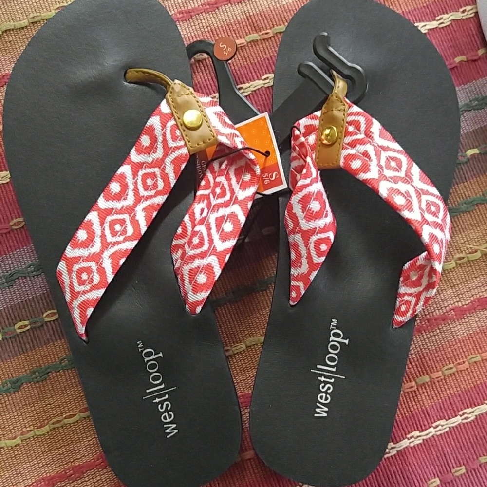 Flipflops new size small 5/6